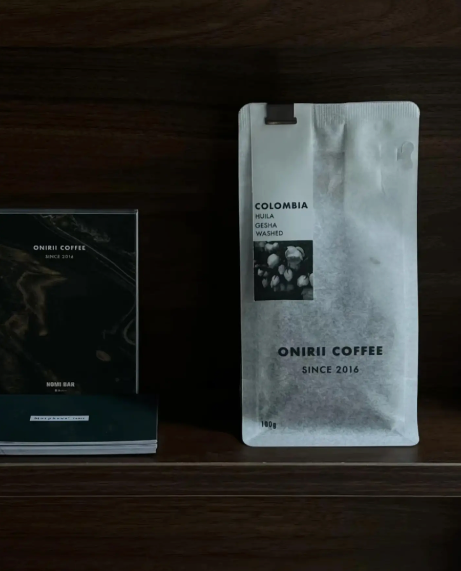 Stand Up Pouches vs Roll Film: What Food Brands Should Know