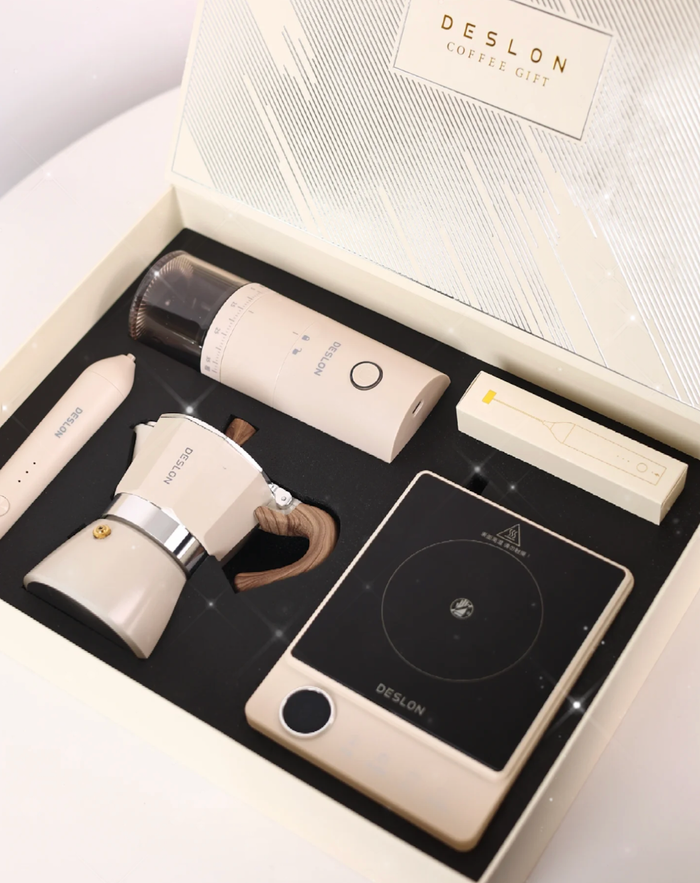 Gift Boxes & Sets