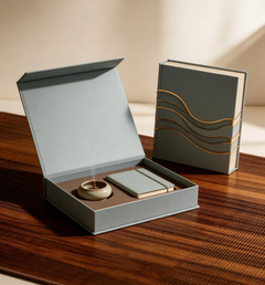 Rigid Boxes with Inserts