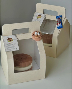 Custom Cake Boxes
