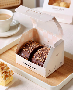 Custom Cake Boxes